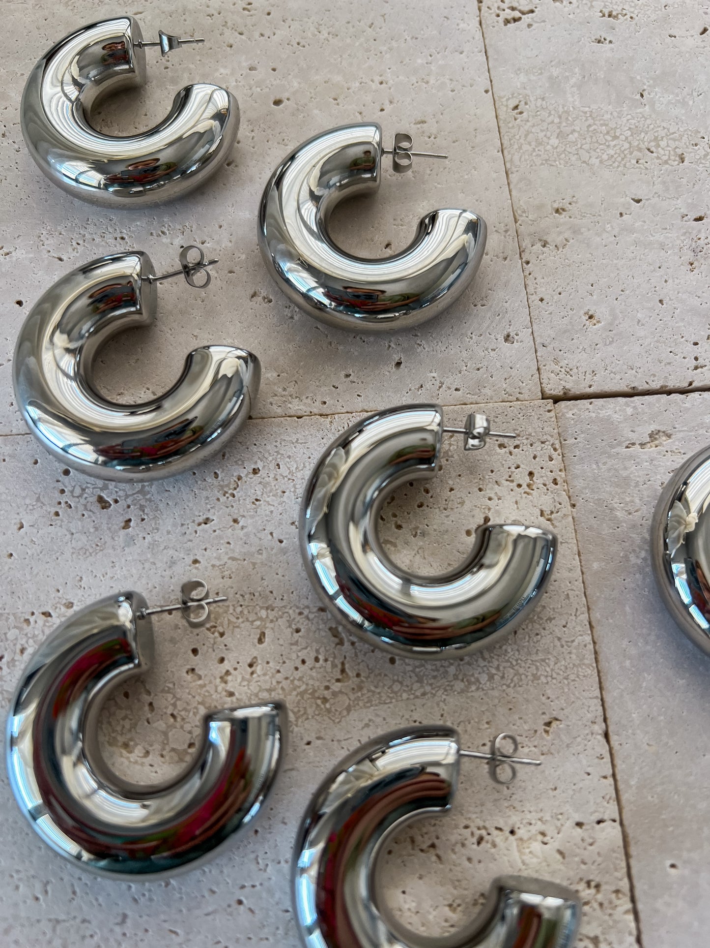 Chunky cc hoops