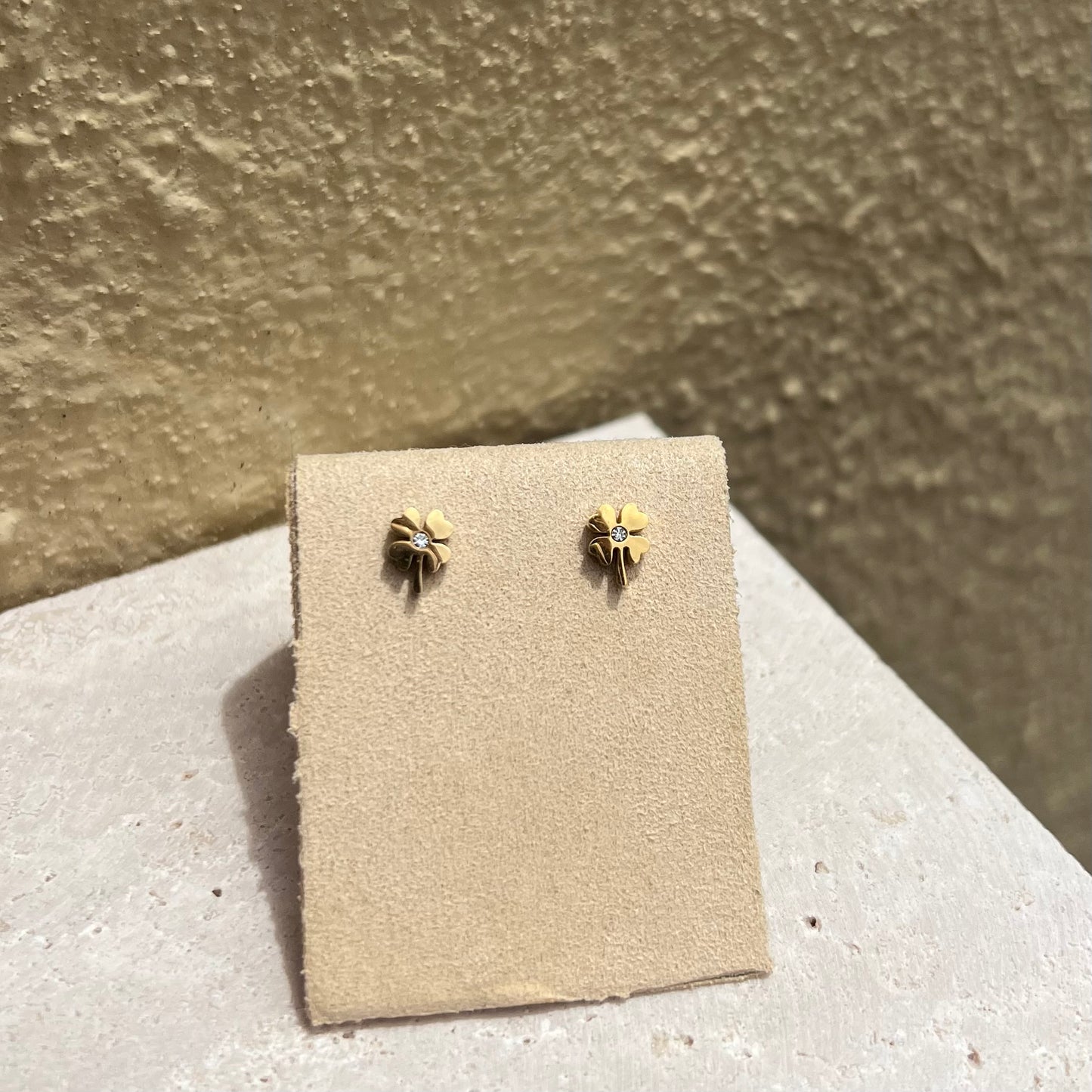 Dainty studs
