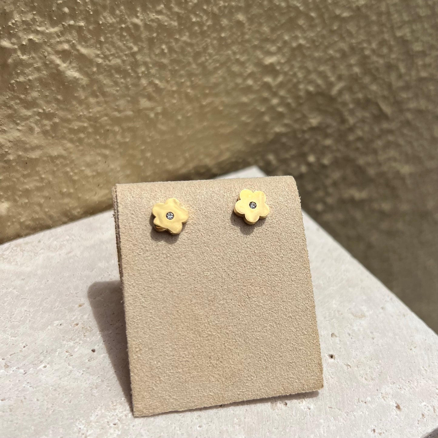 Dainty studs