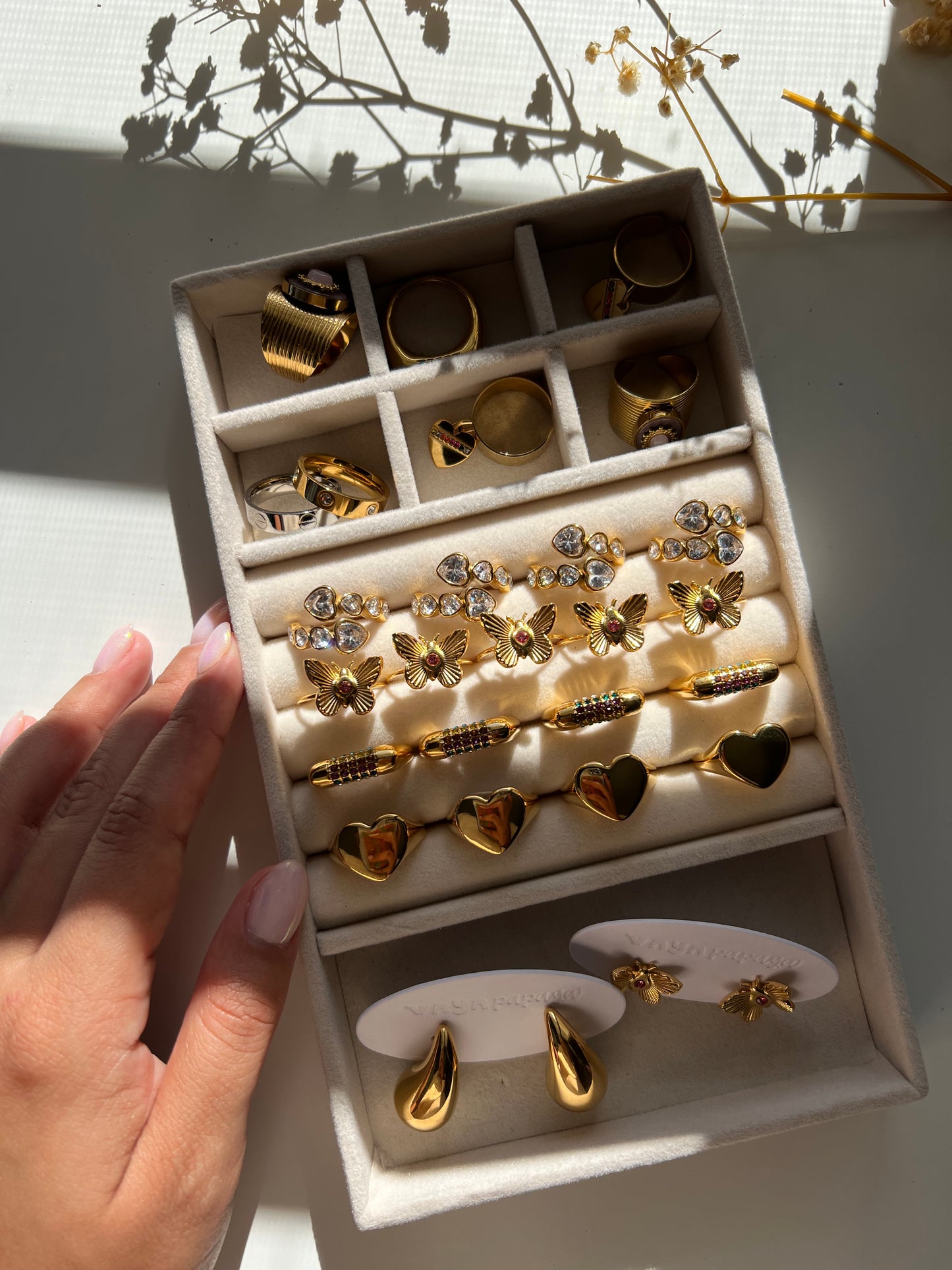 Love on ring