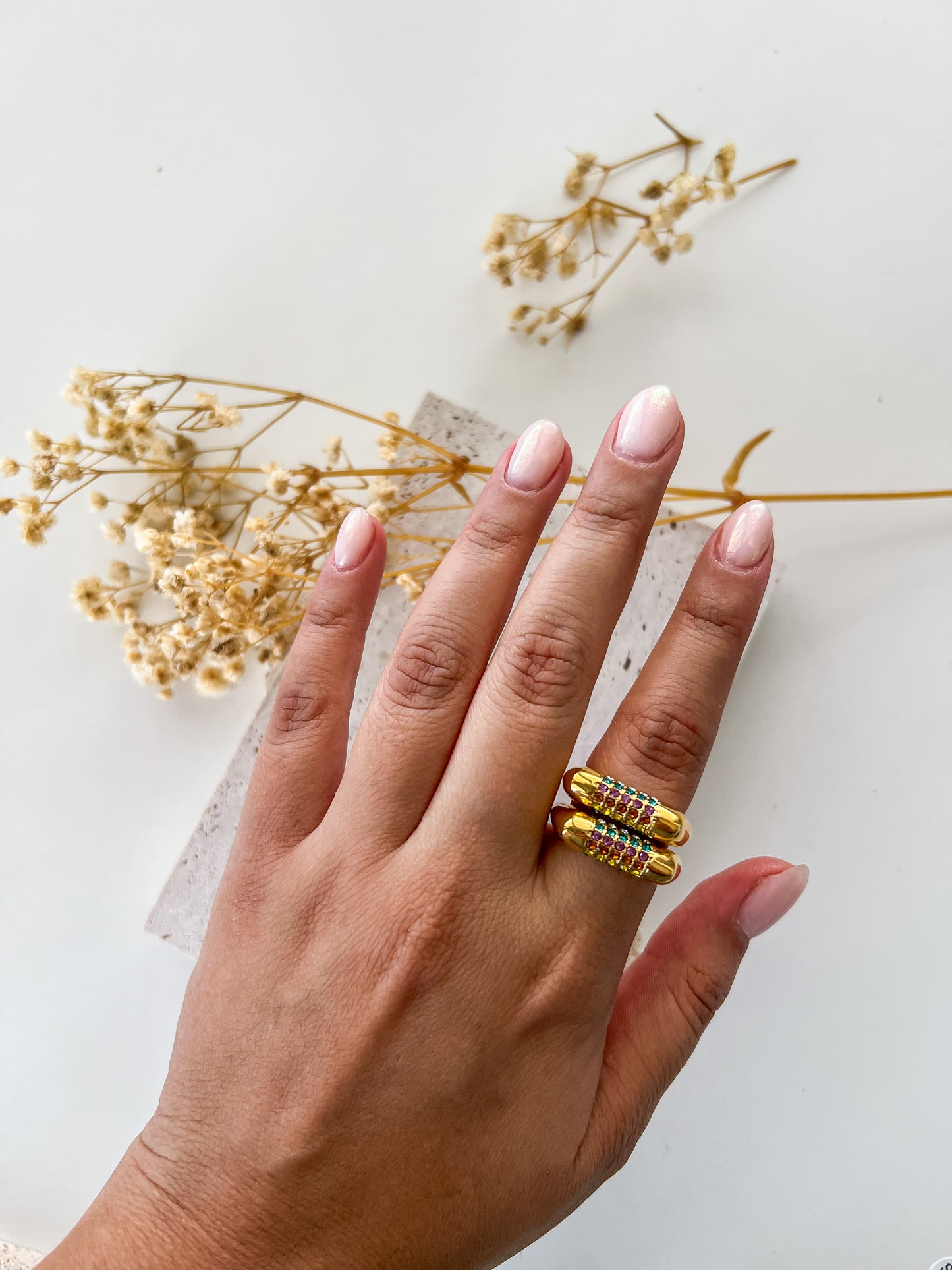 Shiny rainbow ring