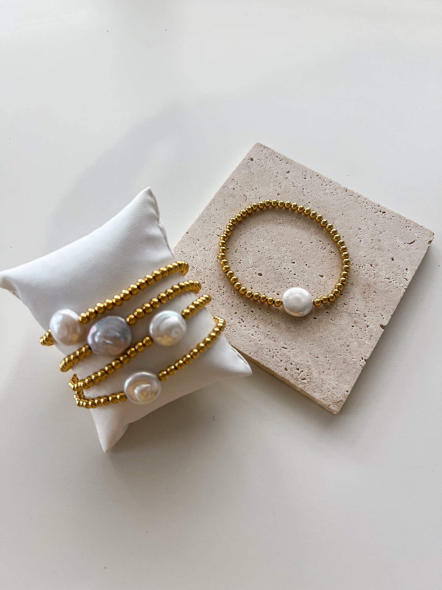 Pearl SS statement bracelet