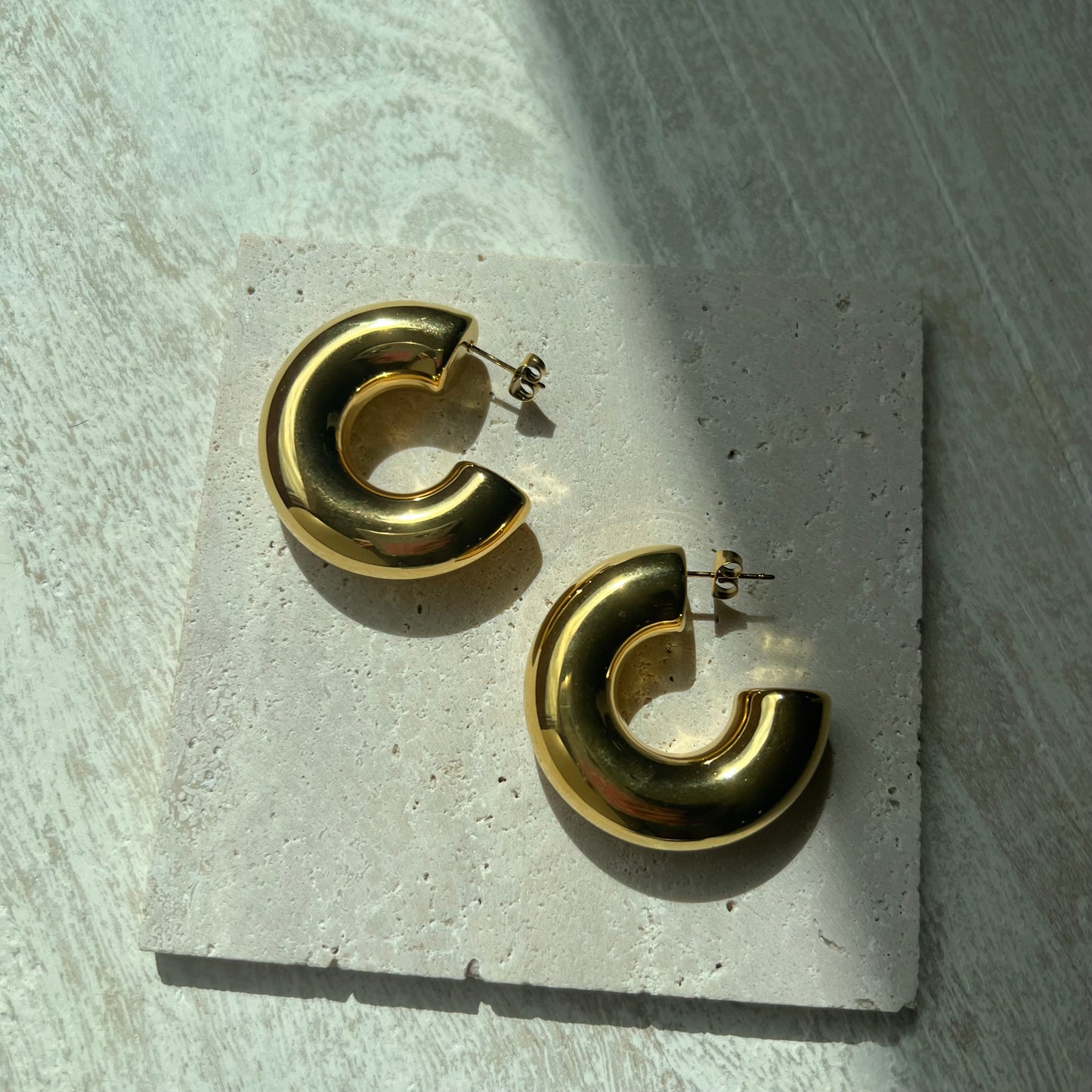 Chunky cc hoops