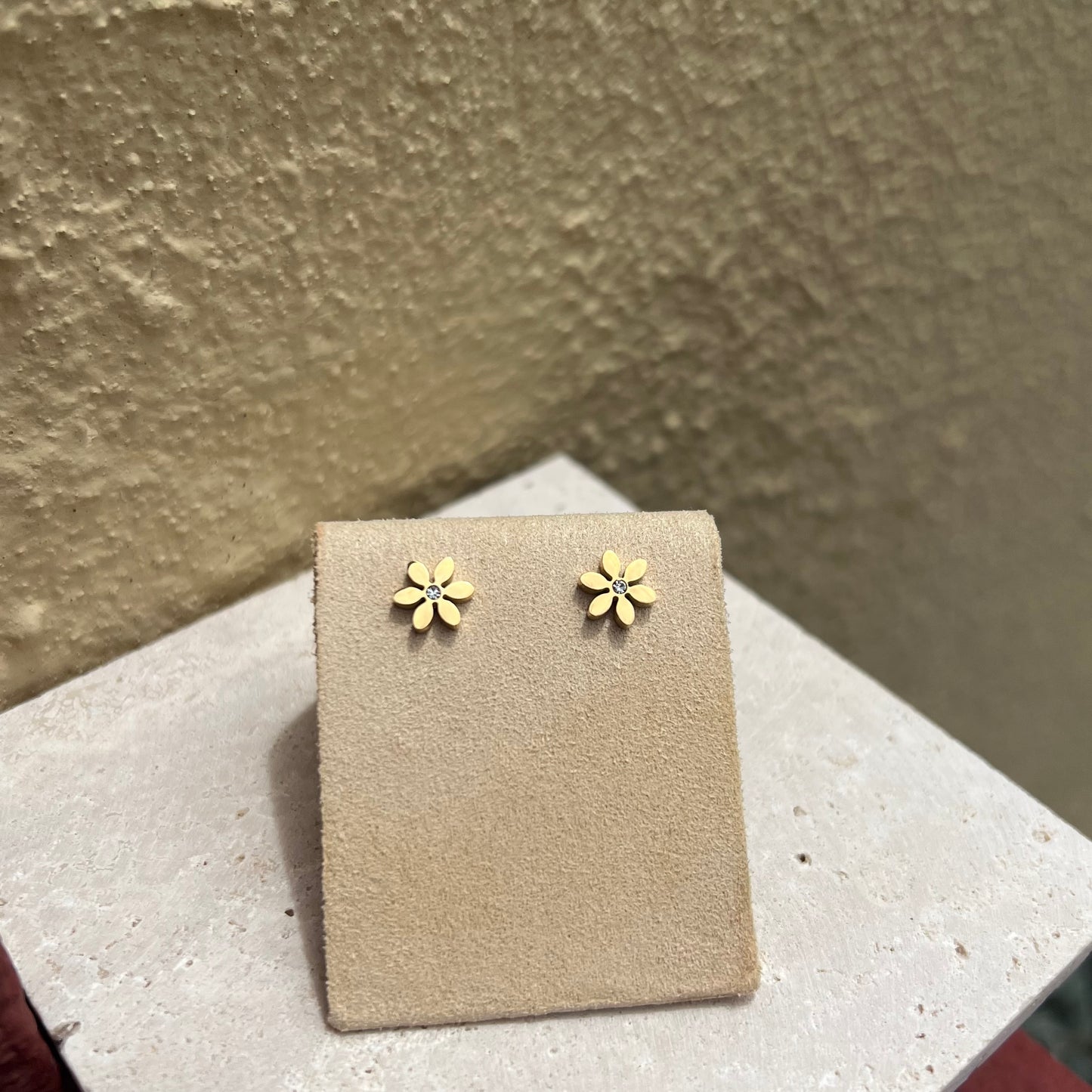 Dainty studs