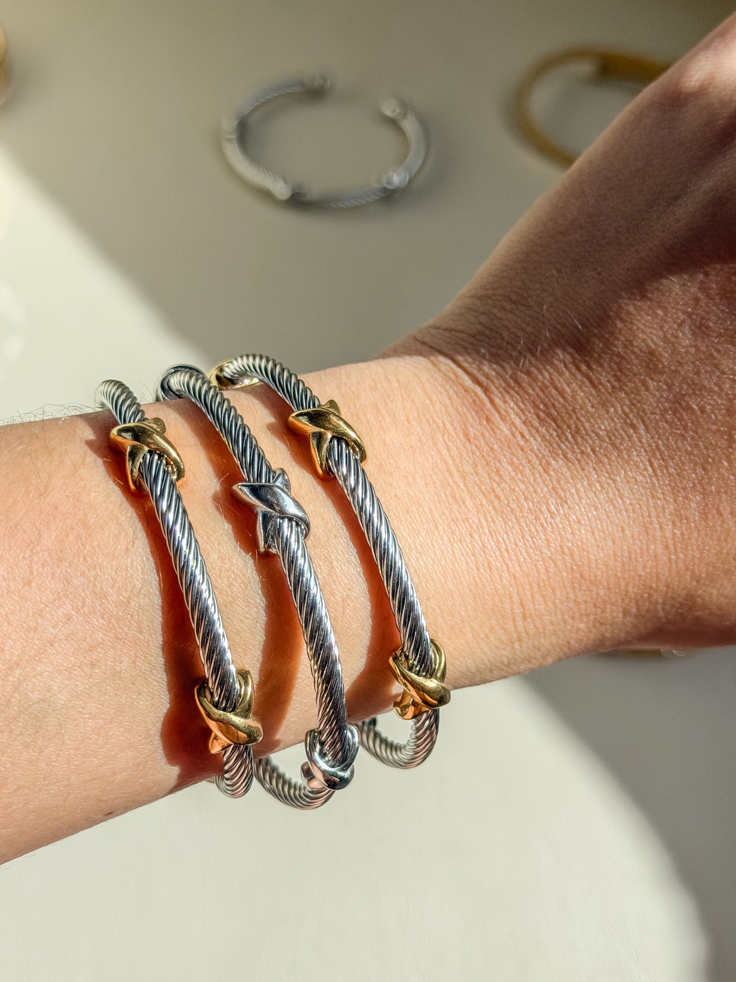 Glow bangle