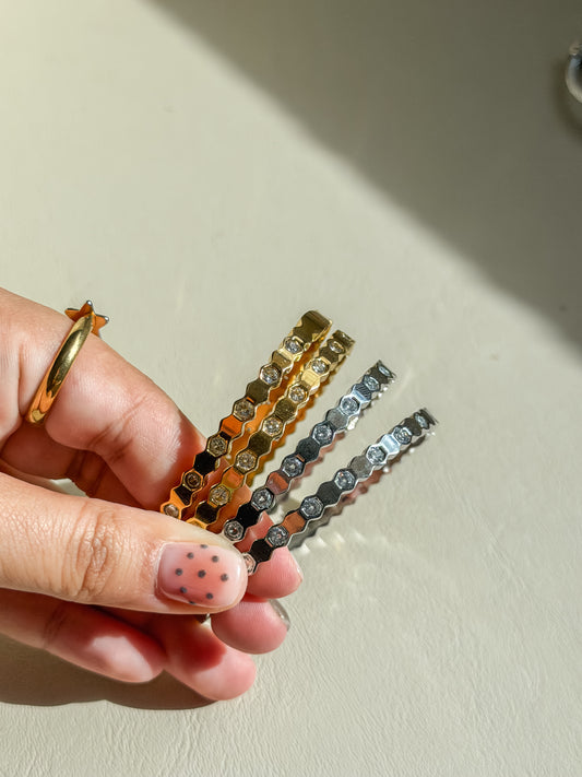 Shine bangle
