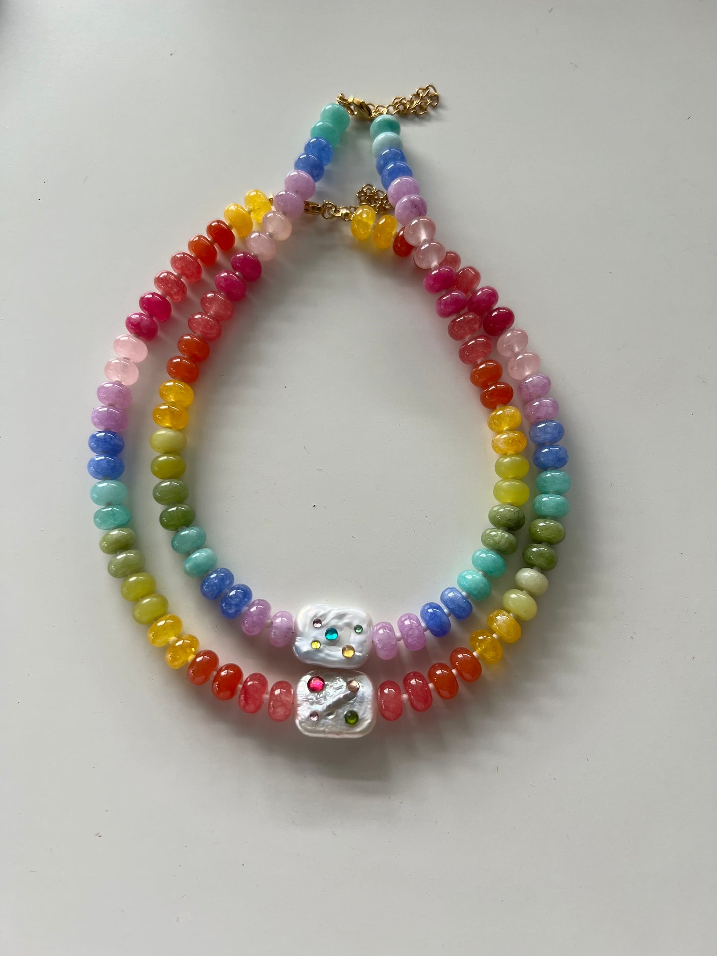 Rainbow choker