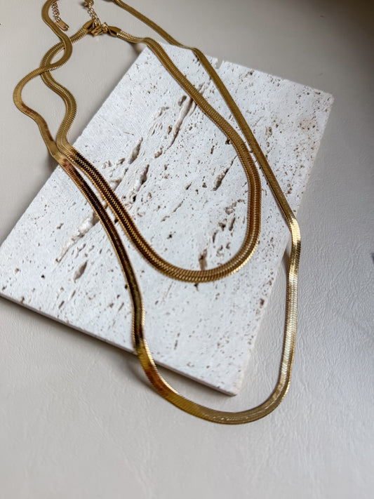 Snake chain necklace 23”